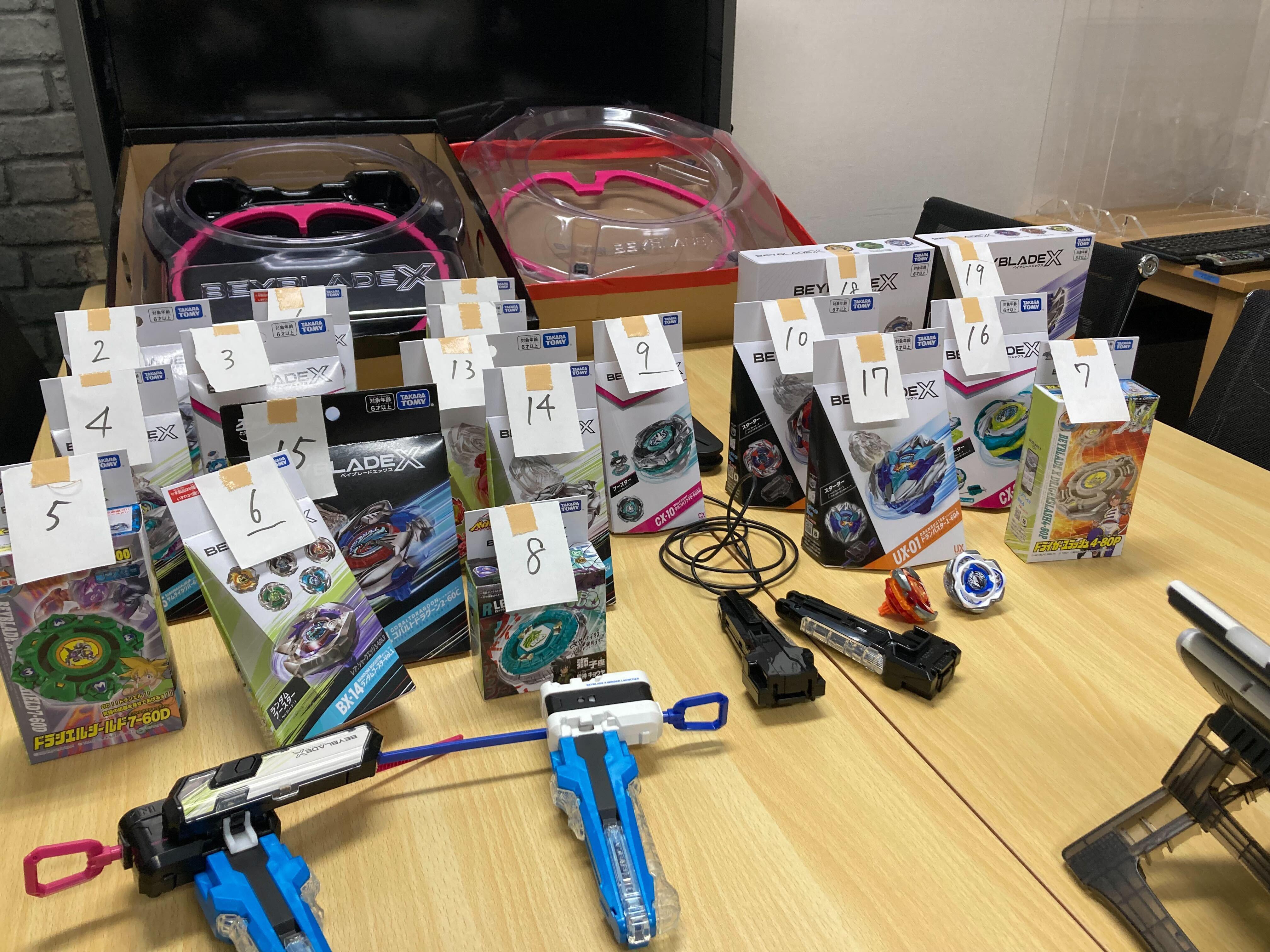 ?_ベイブレード準備.jpg